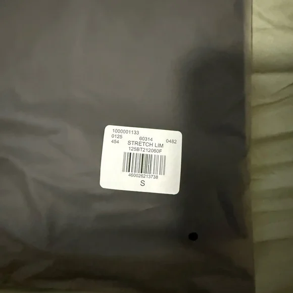 Essentials Fear of God Stretch Limo Tee (Small) - Picture 2 of 2